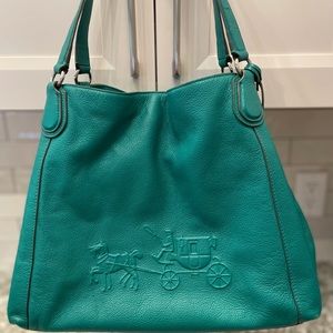 COACH LEATHER PURSE - Excellent Condition